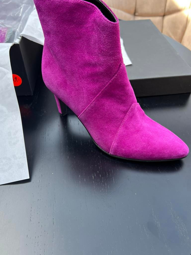 Roberto enkellaarsjes, Ophalen of Verzenden, Zo goed als nieuw, Roze