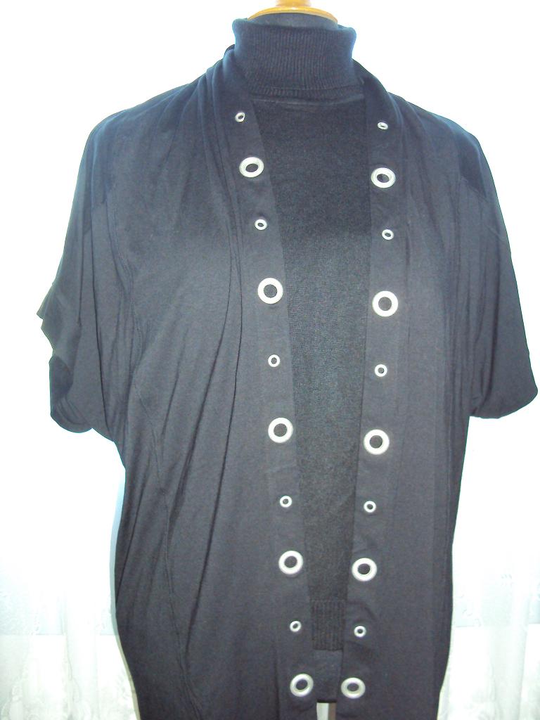 NIEUW.  Leuke loshangend mouwloze vest  mt. 48 van Undici., Kleding | Dames, Verzenden, Zwart, Trui of Vest, Undici