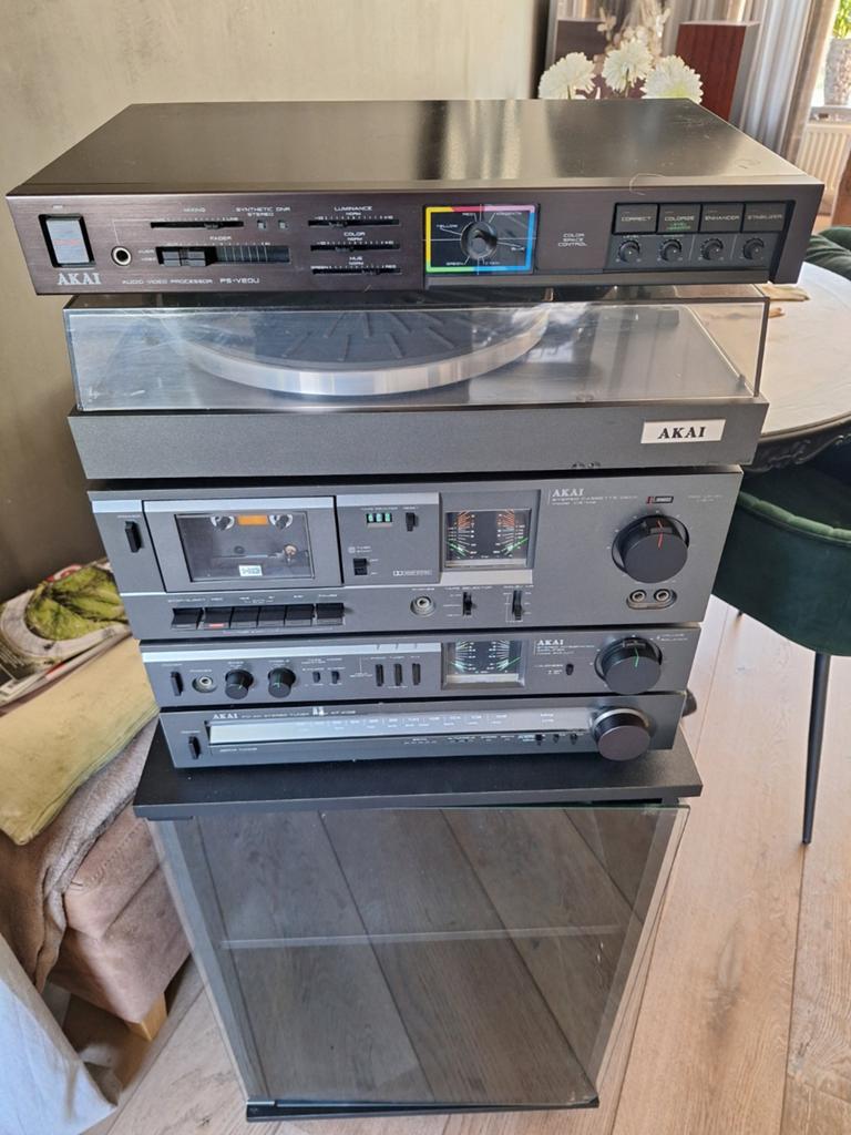 Akai stereo set met meubel, Ophalen, Gebruikt, Cassettedeck, Akai