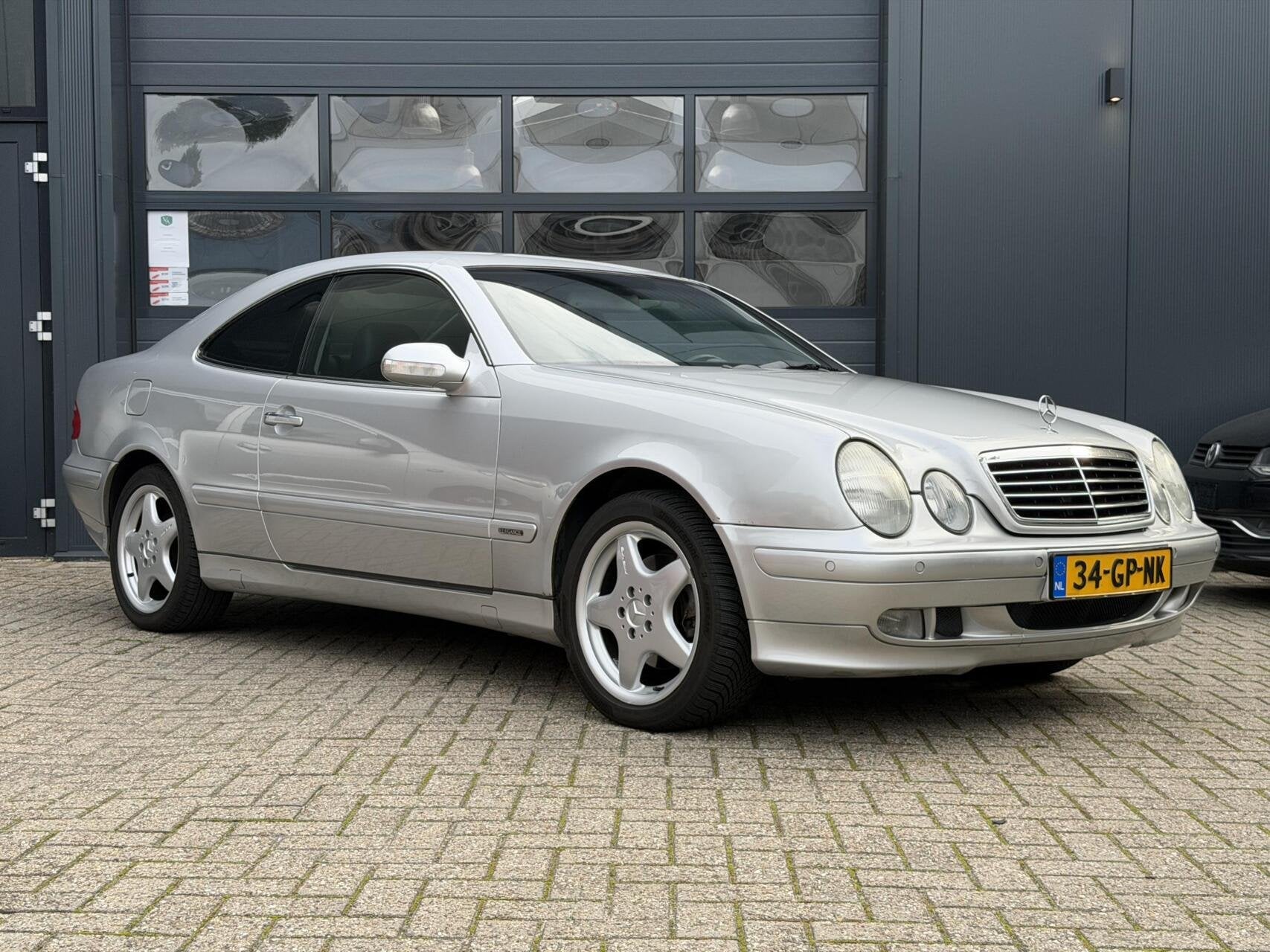 Mercedes CLK-klasse Coupé 320 Elegance | Airco | V6, Auto's, Automaat, 745 kg, Achterwielaandrijving, Gebruikt