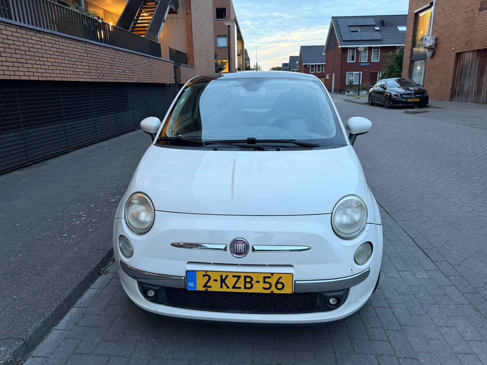 Fiat 500 1.2 C 2010 Wit, Voorwielaandrijving, 1242 cc, 4 cilinders, 840 kg