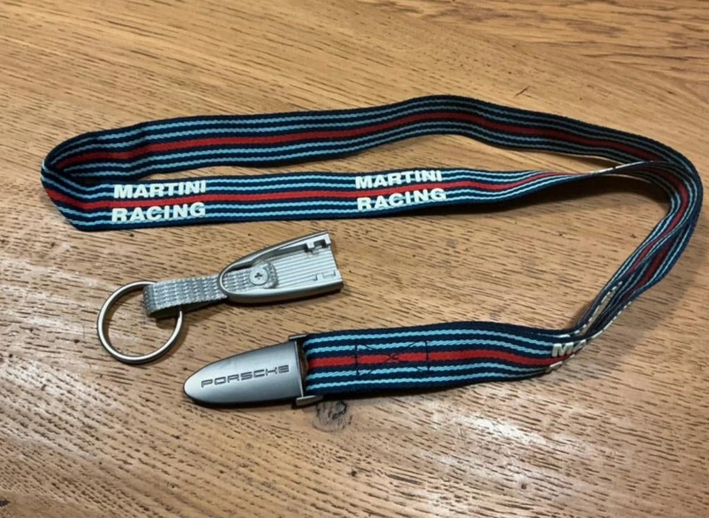 Nieuw porsche porsche keycord / porsche sleutelhanger 

Zi, Verzamelen, Sleutelhangers, Ophalen of Verzenden, Nieuw, Merk