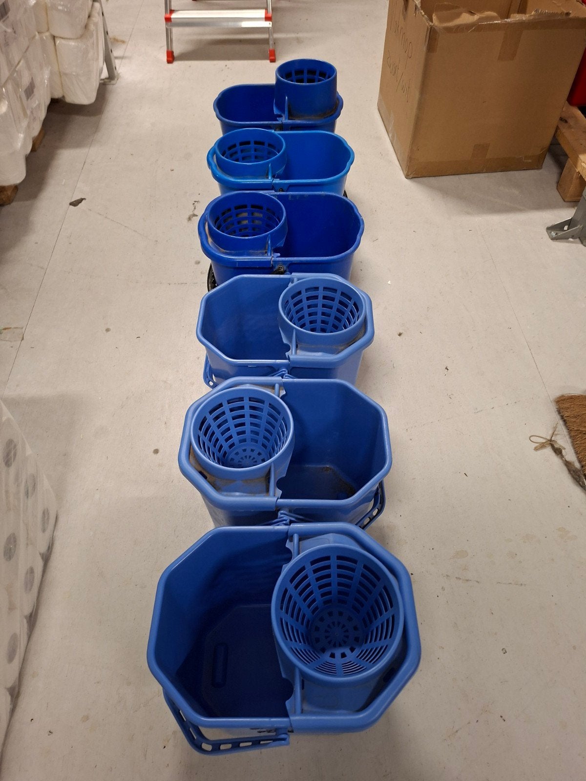 25x 12 Liter Dweilemmers met Wringer - Blauw, Ophalen, Dweilemmer, -bak, of -wagen