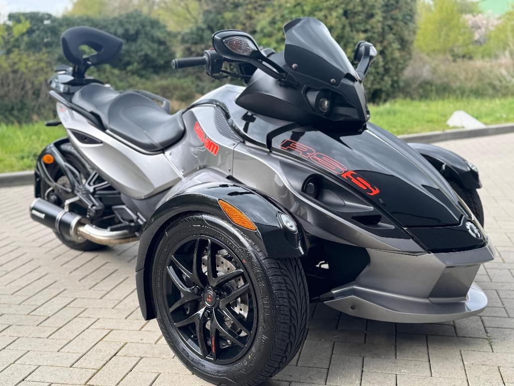 BRP CAN-AM Spyder RSS | LED | 2-zits | Sportuitlaat | USB, 2 cilinders, Meer dan 35 kW, 999 cc