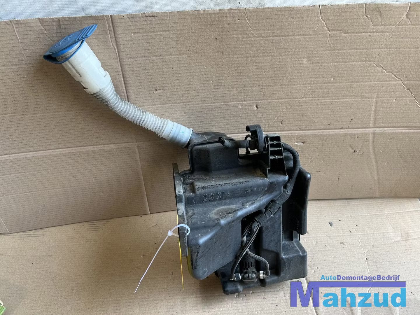VW POLO 6R Ruitensproeiertank reservoir 2009-2016, Gebruikt, Volkswagen, Volkswagen AG, Berliner Ring 2
38440  Wolfsburg, DE