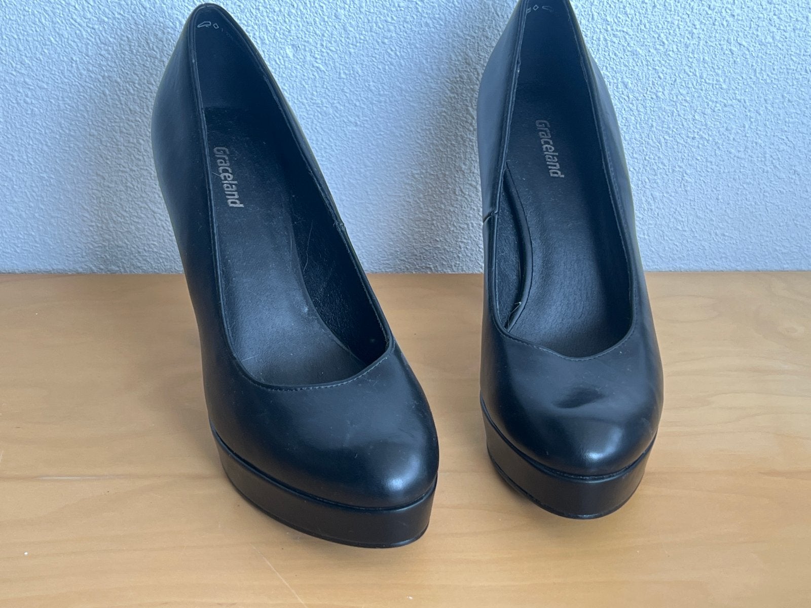 Graceland Zwarte Pumps met Plateauzool maat 38, Ophalen of Verzenden, Gedragen, Zwart, Pumps