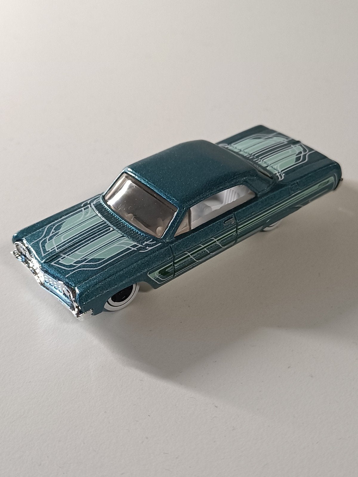 Hot Wheels '64 Chevy Impala Lowrider - Groen, Hobby en Vrije tijd, Ophalen of Verzenden, Zo goed als nieuw, Auto