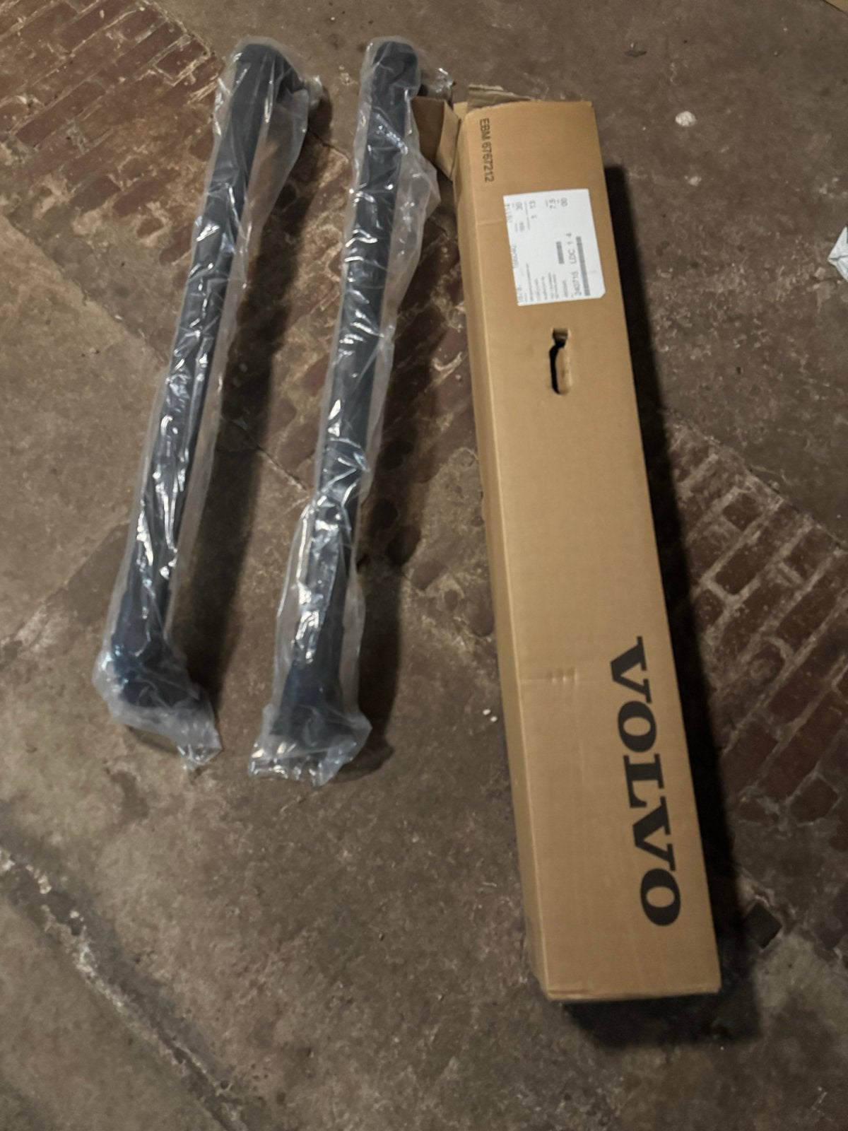 Originele Volvo EX30 dakdragers / lastdragers, Auto diversen, Ophalen of Verzenden, Zo goed als nieuw