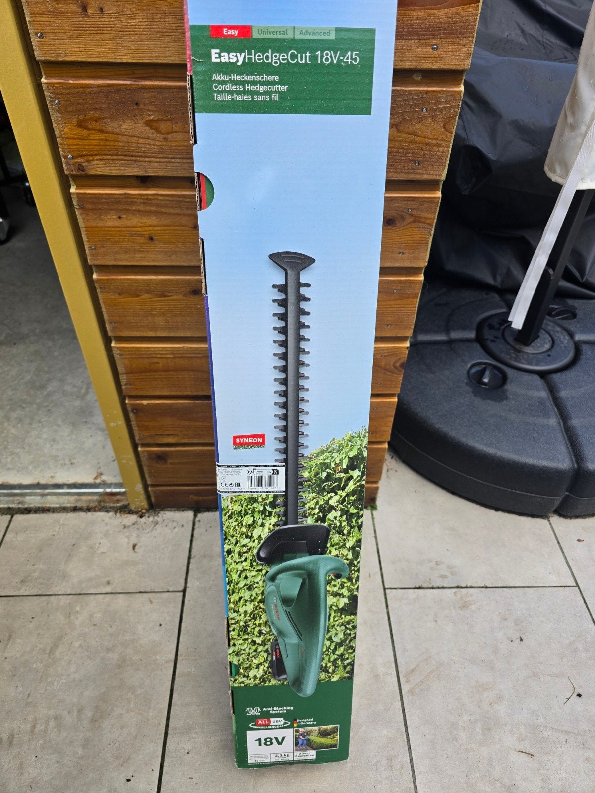 NIEUWE Bosch EasyHedgeCut 18V-45 Accu Heggenschaar, Ophalen, Nieuw, Accu, Bosch