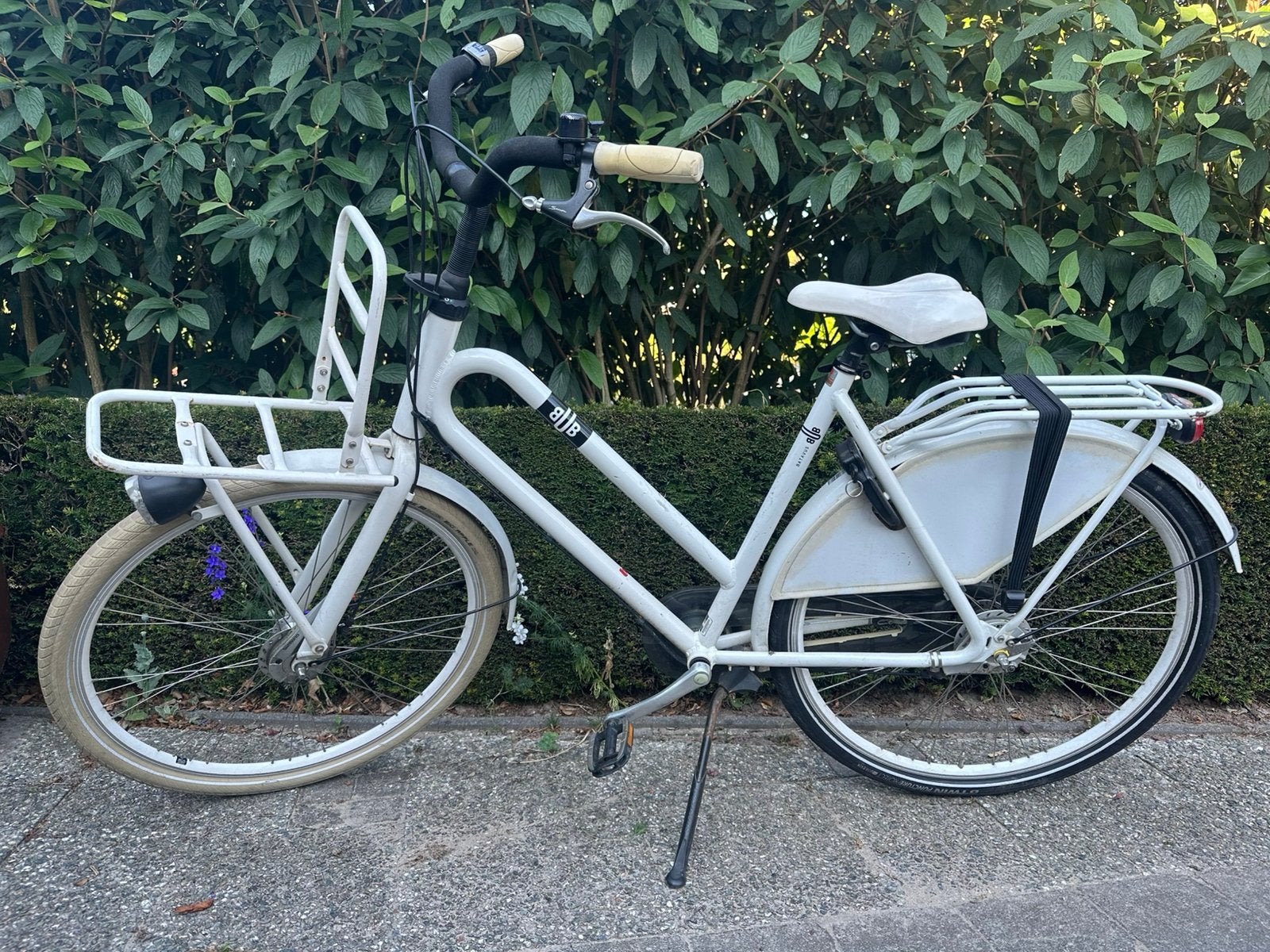 Fiets stransportfiets omafiets 28inch 56cm 3 versnellingen, Ophalen, Gebruikt, Versnellingen, Batavus