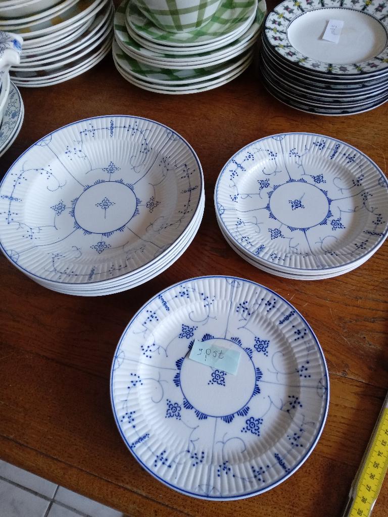 borden Villeroy en Boch serie DRESDEN, Antiek en Kunst, Ophalen of Verzenden