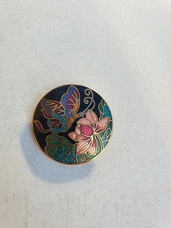 Vintage Cloisonné Broche Vlinder Bloem Emaille Kleurrijk, Ophalen of Verzenden, Zo goed als nieuw, Overige materialen