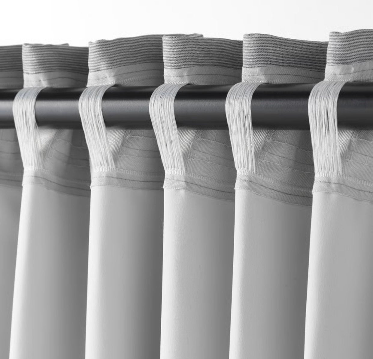 Vilborg verduisteringsgordijnen ikea grijs 2 stuks, IKEA, Ophalen, Zo goed als nieuw, Grijs