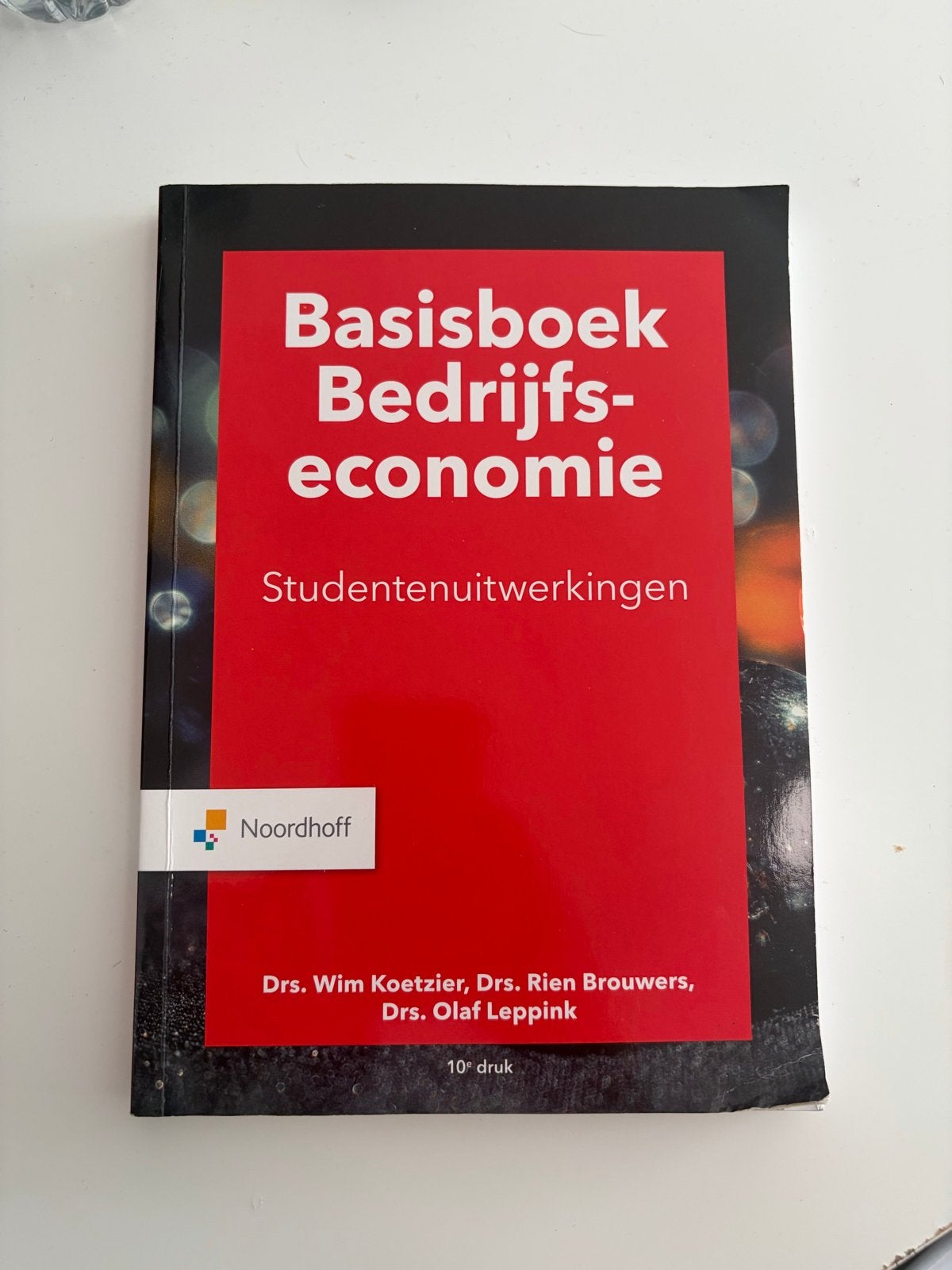 Basisboek Bedrijfseconomie - Studentenuitwerkingen 10e druk, Ophalen of Verzenden, Alpha, Zo goed als nieuw, HBO