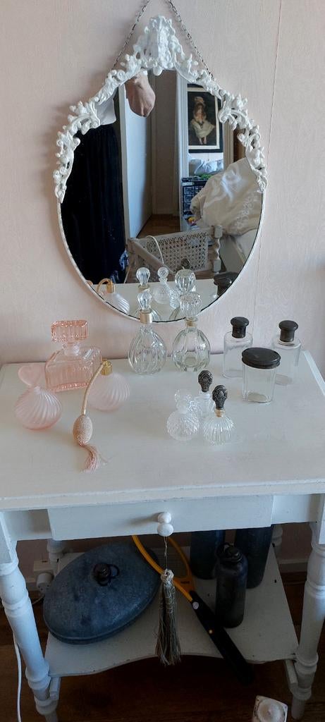 Brocante Kaptafel wastafel met evt  stoel, Huis en Inrichting, Tafels | Kaptafels, Ophalen, Gebruikt, 50 tot 100 cm, Minder dan 100 cm