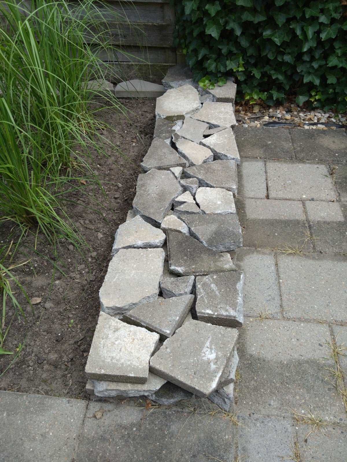 Stenen borderrand, Tuin en Terras, Ophalen, Gebruikt, Minder dan 5 m², Beton