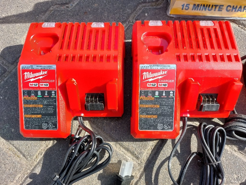 16x Oplader 110v Opladers Acculaders 110Volt NIEUW!, ., Nieuw, Ophalen of Verzenden, .