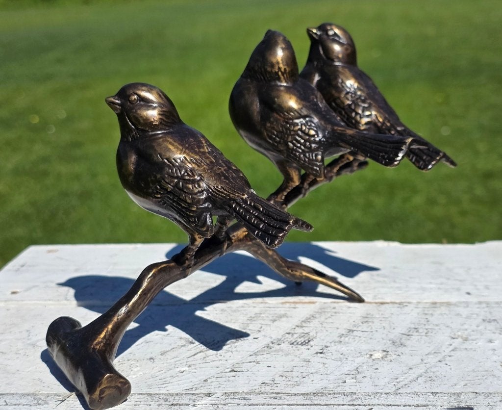 3 VOGELS OP TAK / BRONZEN TUINBEELD / MUSSEN, Dierenbeeld, Nieuw, Info@huisentuindecoratiemarie.nl, Huis en tuin decoratie marie