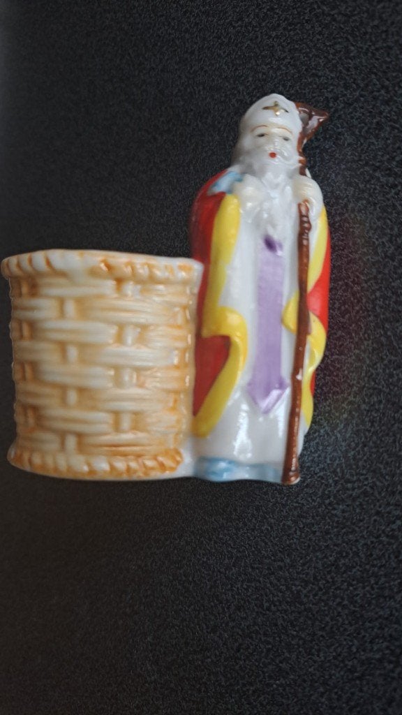 Sint met speelgoedmand porselein, Diversen, Sinterklaas, Verzenden, Gebruikt