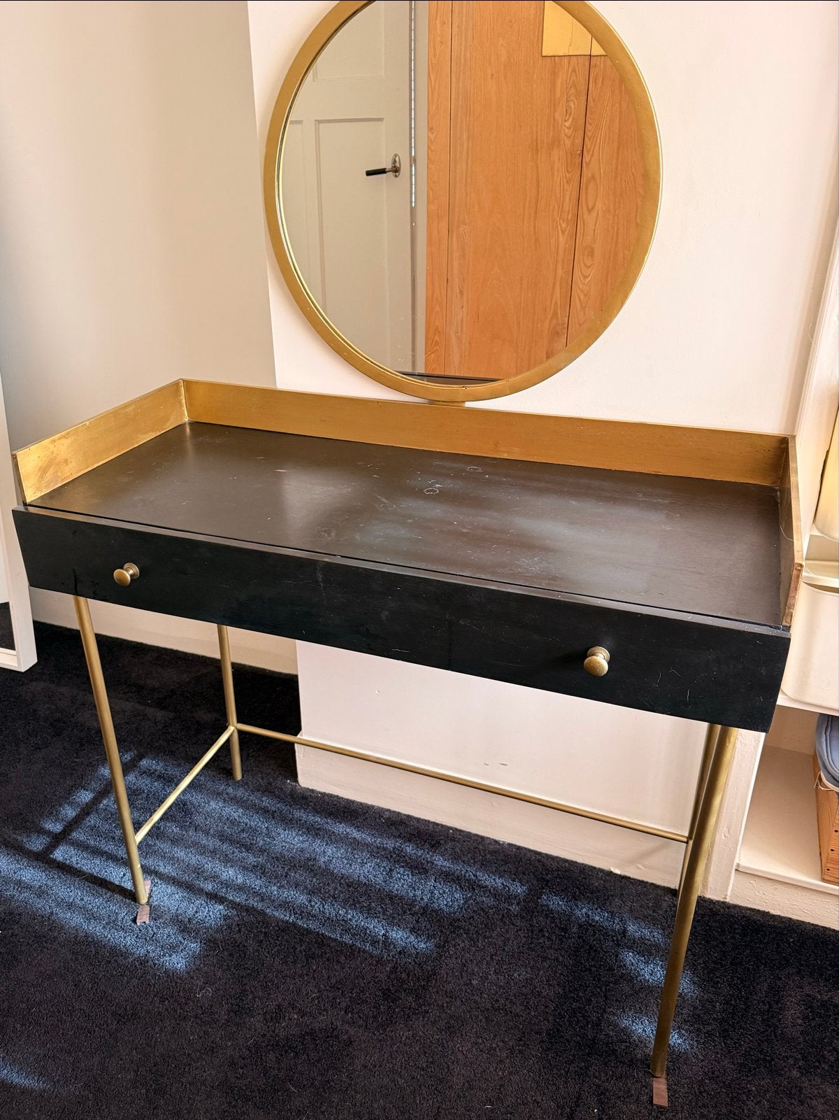 Made make-up tafel met lade en gouden accenten, Ophalen, Gebruikt, Metaal of Aluminium, 50 tot 100 cm