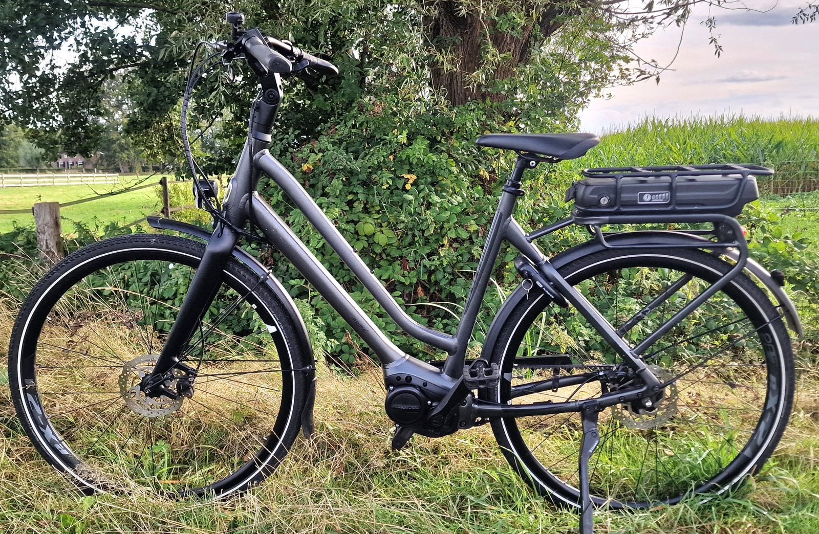 Giant Prime E+ SL1 metallic black, Zo goed als nieuw, 51 tot 55 cm, 50 km per accu of meer, Ophalen