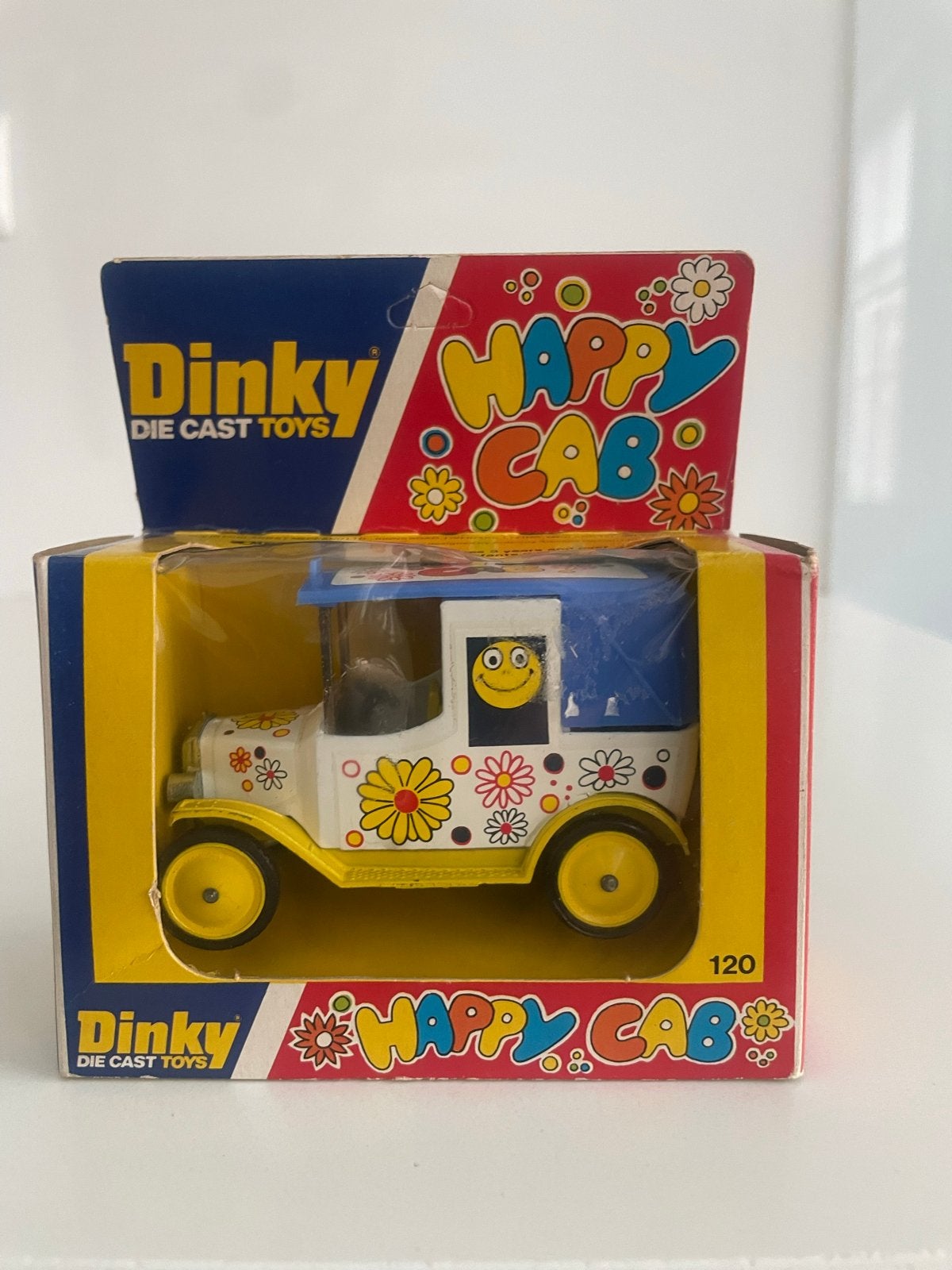 Dinky Toys Happy Cab 120 - Vintage Speelgoedauto, Kinderen en Baby's, Speelgoed | Speelgoedvoertuigen, Ophalen of Verzenden, Zo goed als nieuw