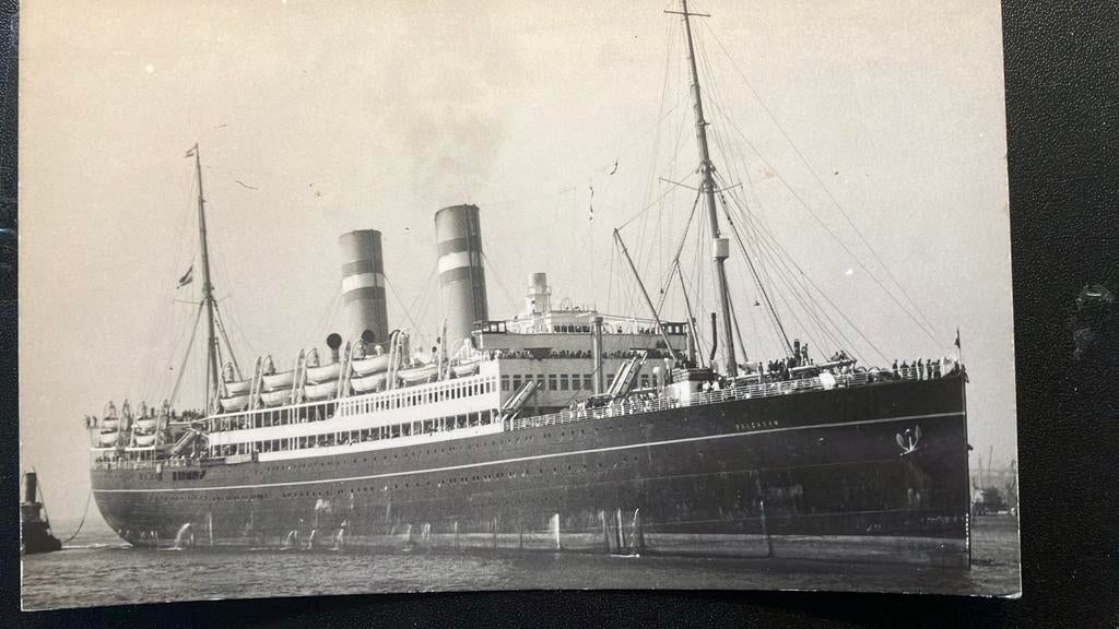 VOLENDAM  1922-1952  HAL  in haar najaren '45-'48, Verzamelen, Scheepvaart, Zo goed als nieuw, Kaart, Foto of Prent, Ophalen of Verzenden