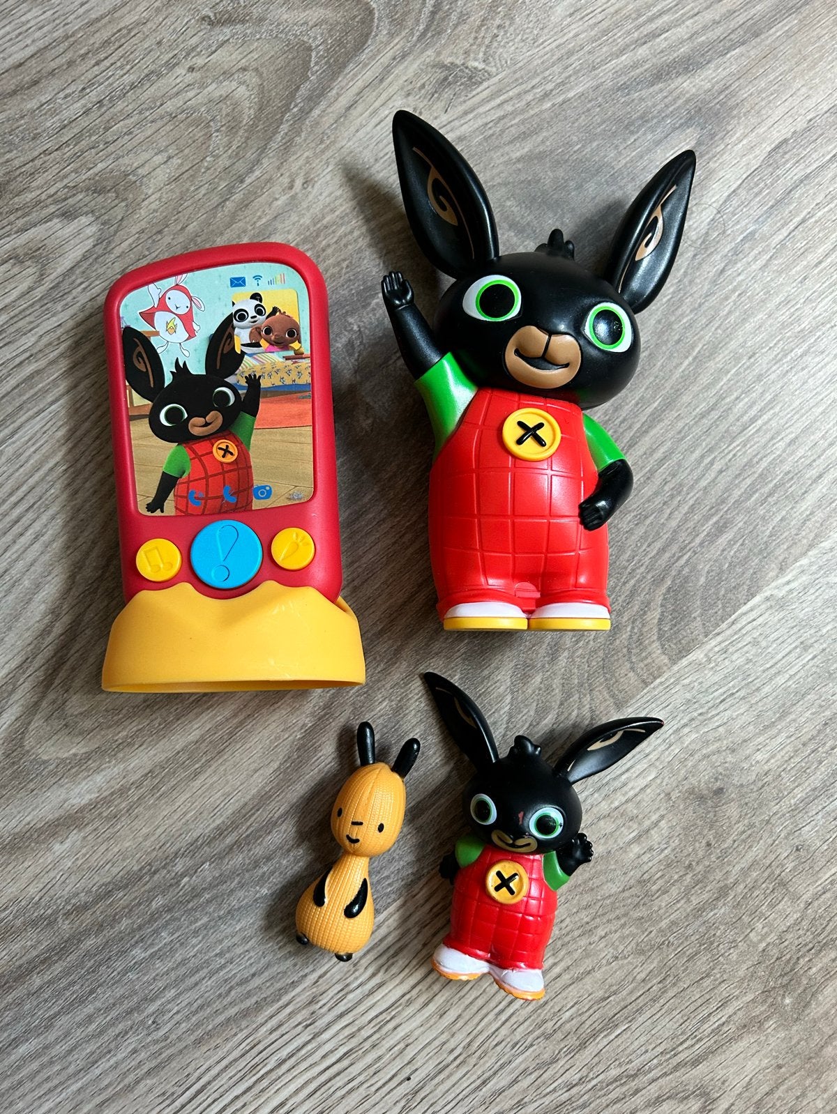 Bing telefoon, verstoppertje en 2 Bing poppetjes, Ophalen, Gebruikt