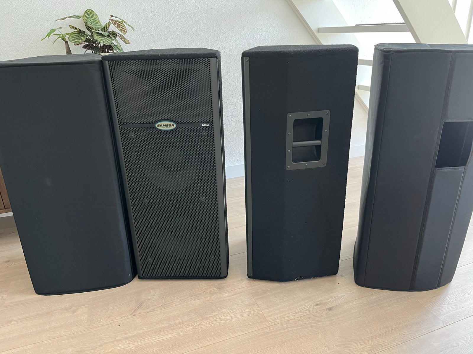 Samson Live L1212 Luidsprekers (2 stuks) met hoezen, Overige merken, Gebruikt, Ophalen of Verzenden, 120 watt of meer