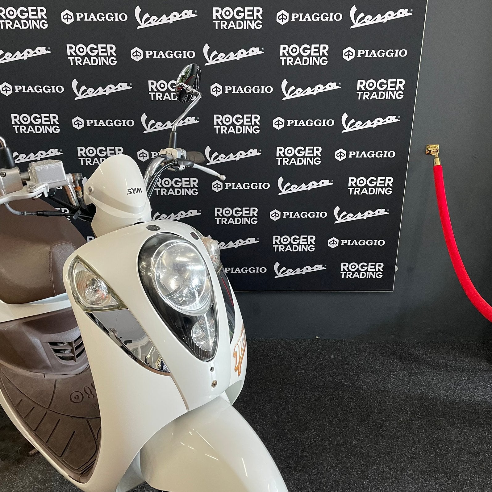 Sym Mio 50 Snor 4T 2V wit bruin 2010 - 7.238km, Ophalen, Overige modellen, Sym, 49 cc