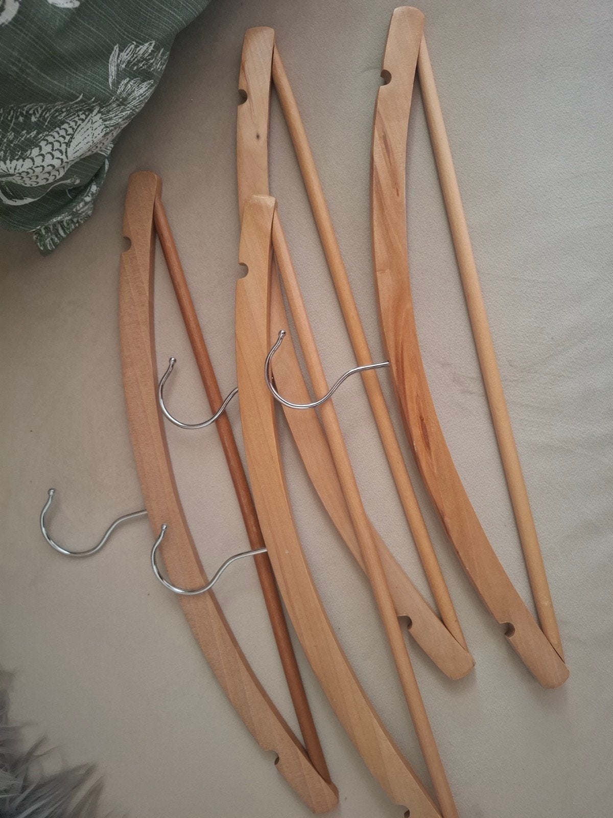 4x Vintage Houten Kledinghangers, Kleding | Dames, Kledinghangers, Ophalen of Verzenden