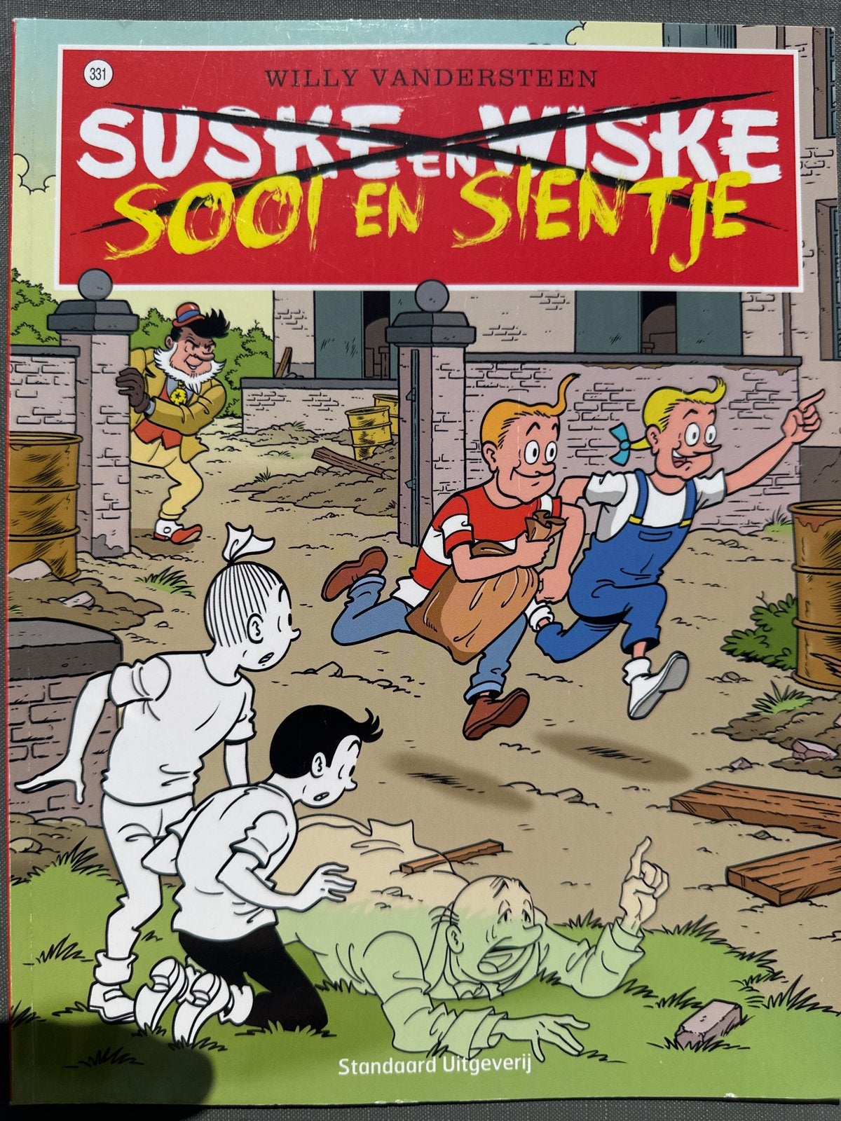 Suske en Wiske: Sooi en Sientje - Nr. 331, Eén stripboek, Ophalen of Verzenden, Zo goed als nieuw