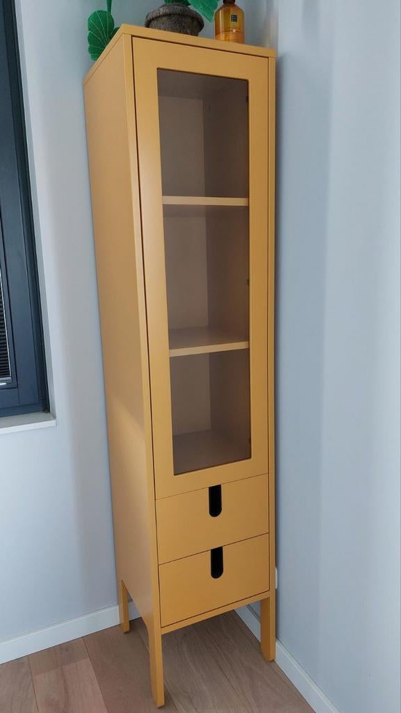 Tenzo mosterdgeel kast, 178 cm hoog, Ophalen, Minder dan 50 cm, Gebruikt, Met deur(en)