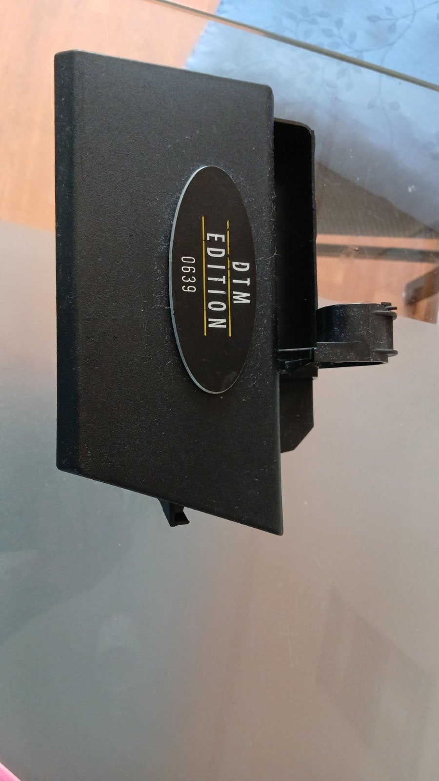 Opel calibra dtm logo asbak origineel, Auto-onderdelen, Dashboard en Schakelaars, Ophalen of Verzenden, Nieuw, Opel