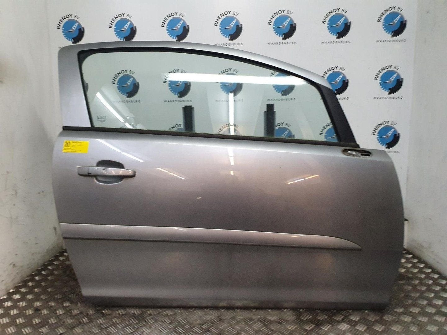OPEL CORSA 1.2-16V Essentia  PORTIER RV 2007, Auto-onderdelen, Carrosserie en Plaatwerk, Deur, Voor, Rechts, Gebruikt, ARN erkend
