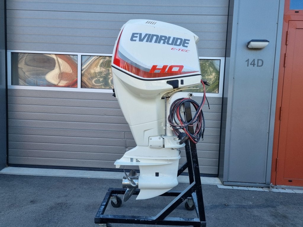 Evinrude ETEC 200 pk H.O., Gebruikt, Benzine