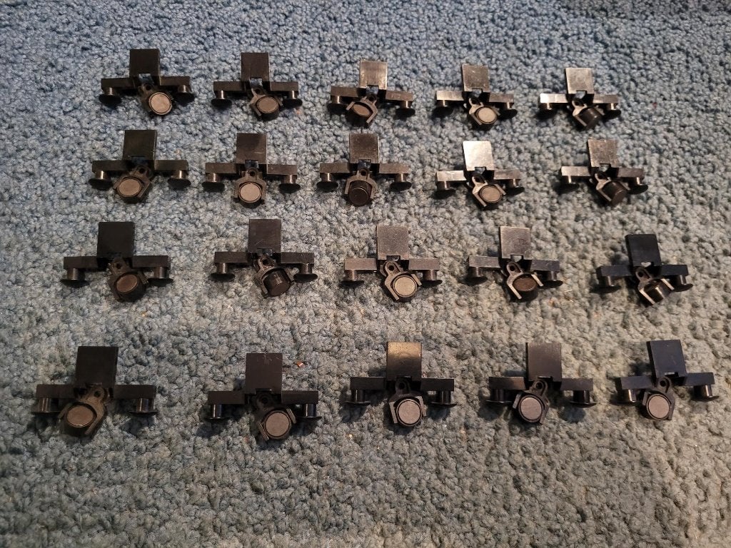 Partij A214=20x oude Lego trein buffers