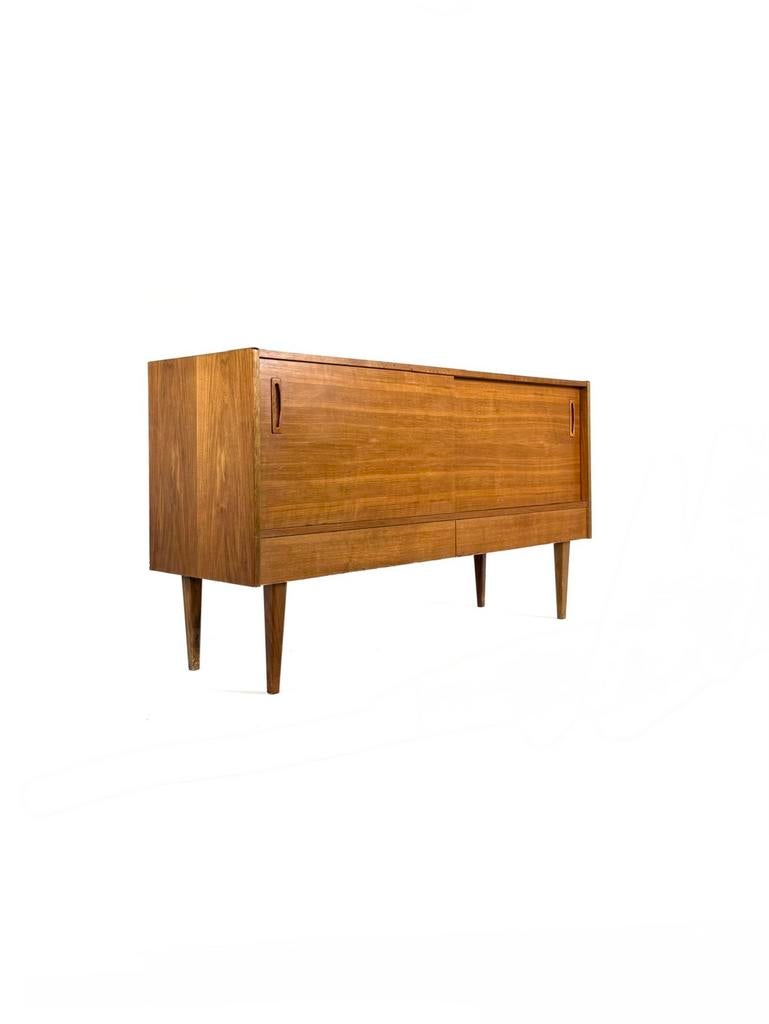 Vintage notenhouten TV-kast/LP-kast ‘60, Met deur(en), Ophalen of Verzenden, Zo goed als nieuw, Minder dan 150 cm
