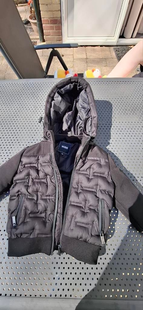 Stoere zwarte winterjas KIDS maat 92, Kinderen en Baby's, Kinderkleding | Maat 92, Ophalen, Gebruikt, Jongen of Meisje, KIDS