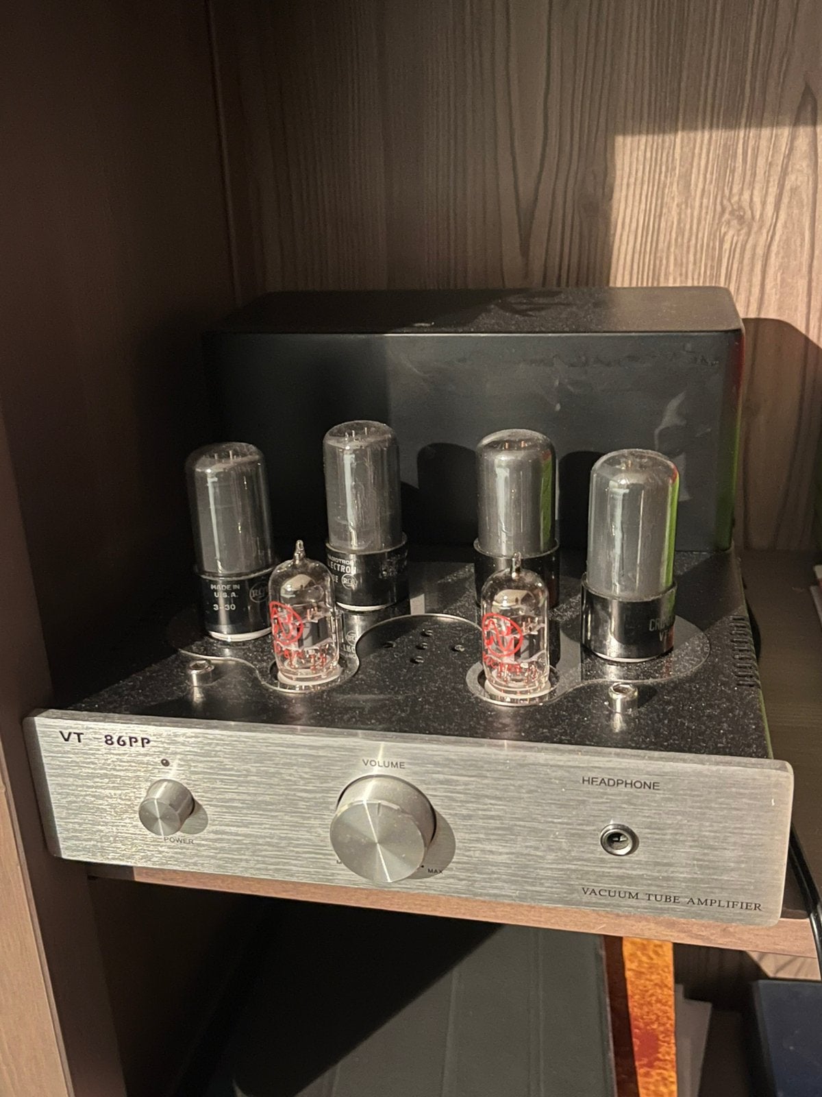 De VT86PP (Mable Audio) Buizenversterker, Ophalen, Buis of Buizen