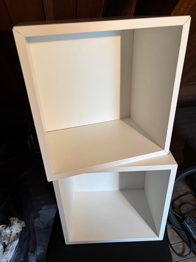 Witte kubus opbergkast - IKEA EKET, Huis en Inrichting, Kasten | Wandmeubels, Ophalen, Zo goed als nieuw, Minder dan 150 cm, Minder dan 100 cm