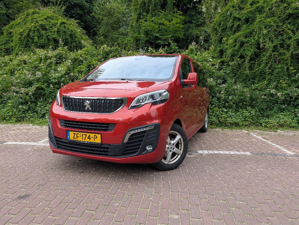 Peugeot Traveller 2.0 Bluehdi L2 180pk S&S Eat8, Auto's, Peugeot, Adaptive Cruise Control, Leder, Diesel, 177 pk