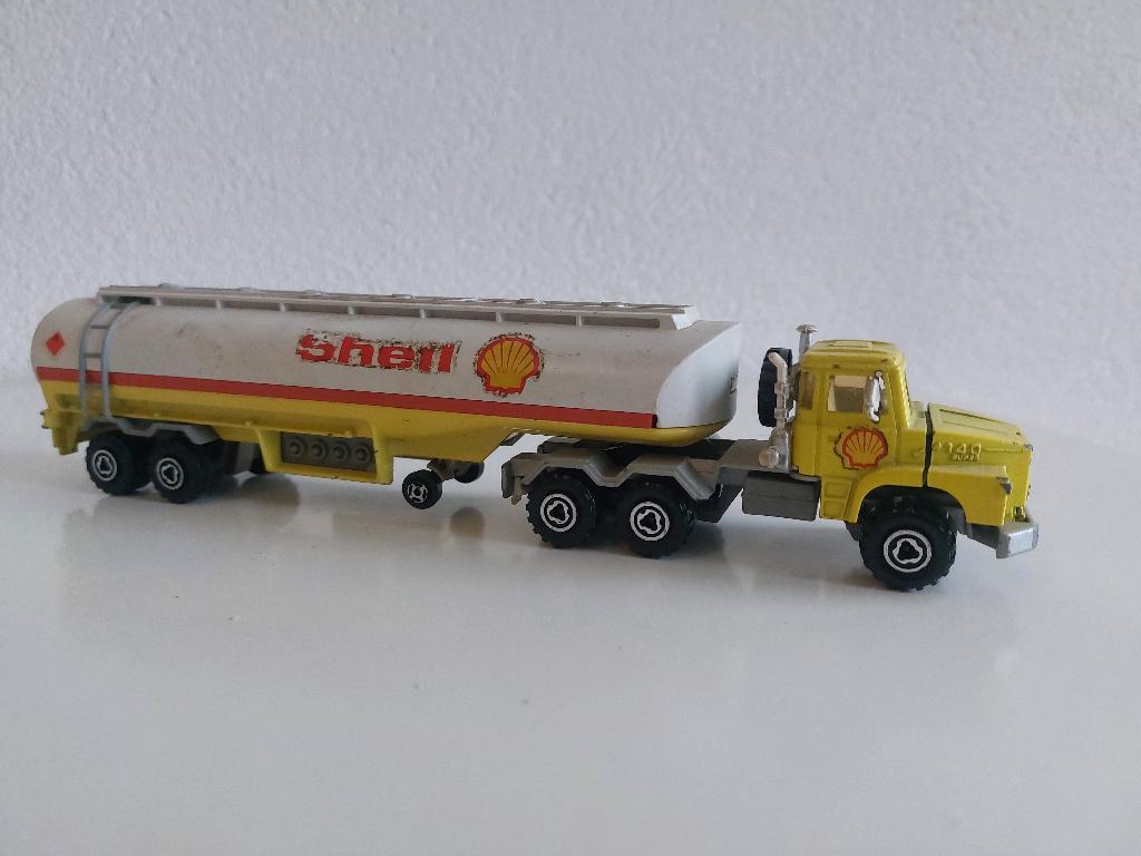 Majorette Shell Tankwagen, Hobby en Vrije tijd, Modelauto's | Overige schalen, Ophalen of Verzenden, Gebruikt, Bus of Vrachtwagen