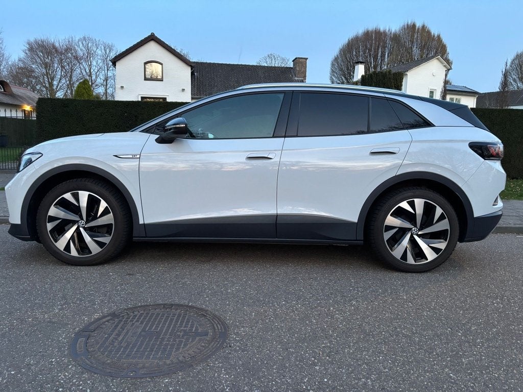 Volkswagen ID.4 First Edition, 77kWh, SOH 93%, Auto's, Volkswagen, Automaat, Achterwielaandrijving, Leder en Stof, Wit