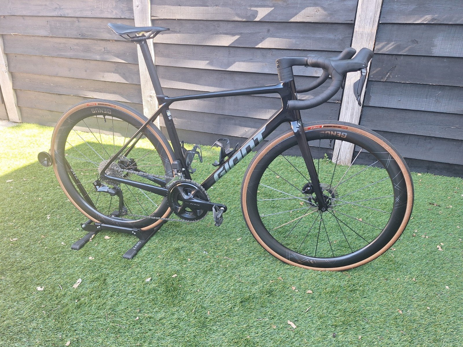 Giant TCR Advanced Pro 1 Maat M 105 Di2, Ophalen, 28 inch, Carbon, Heren