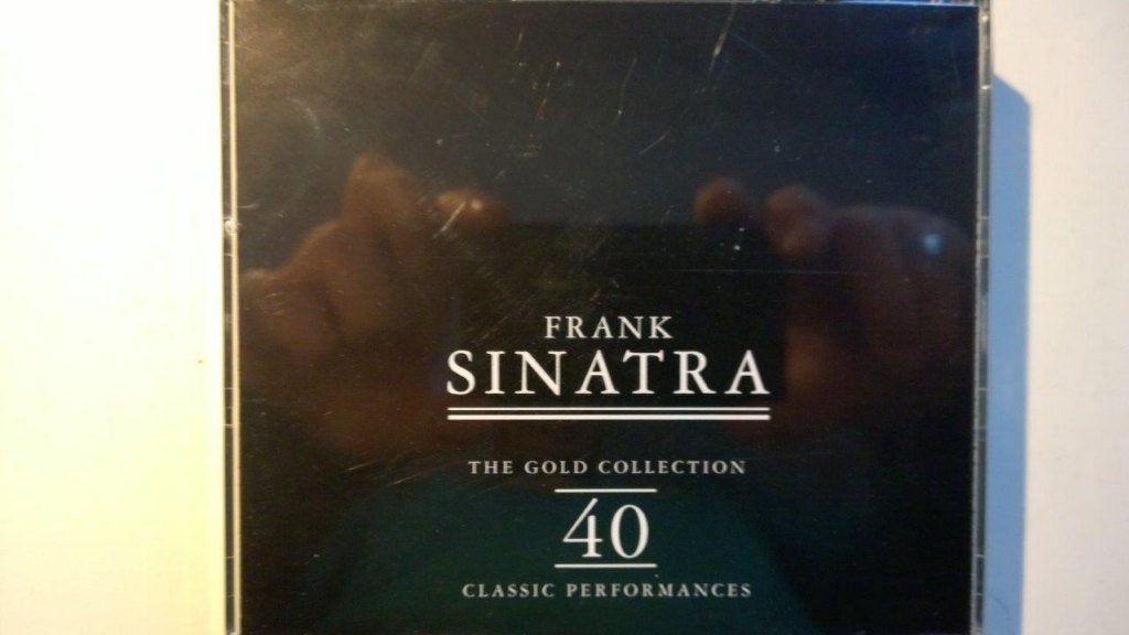 Frank Sinatra - The Gold Collection 40 Classic Performances, Ophalen of Verzenden, Zo goed als nieuw, Jazz, Album