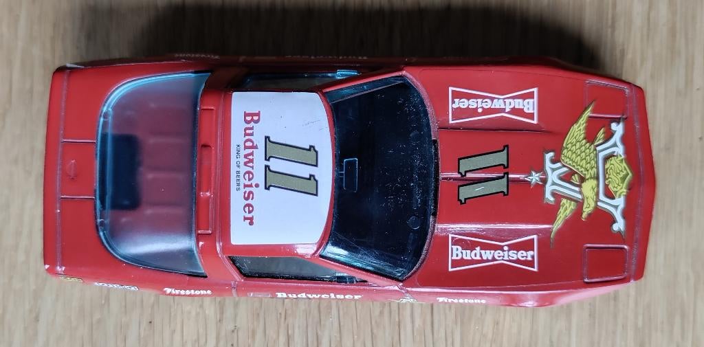 Bburago Chevrolet Corvette Budweiser, Ophalen of Verzenden, Gebruikt, Auto, Overige merken