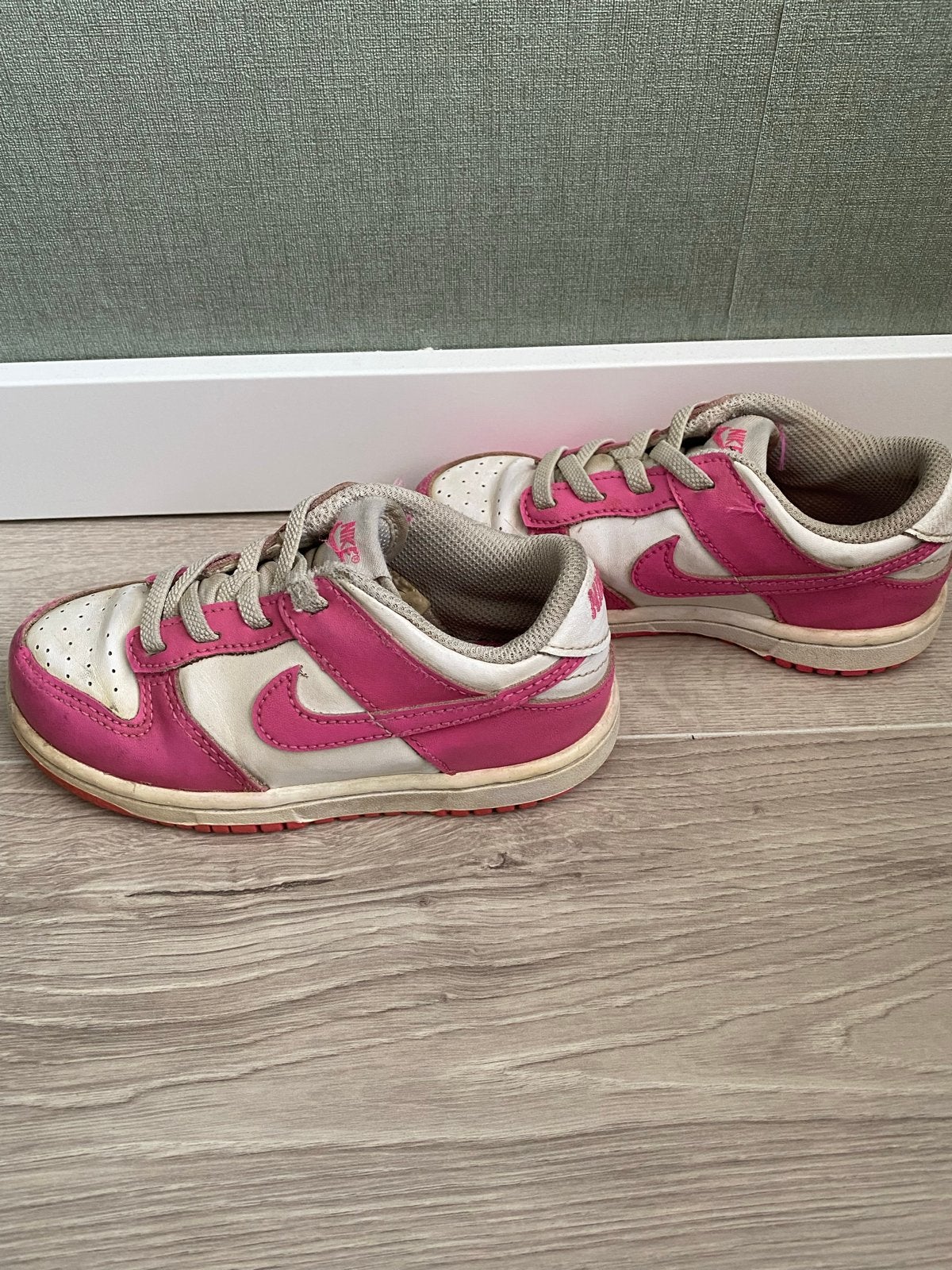 Nike Dunk Low sneakers roze/wit - Maat 26, Gebruikt, Schoenen, Verzenden, Meisje