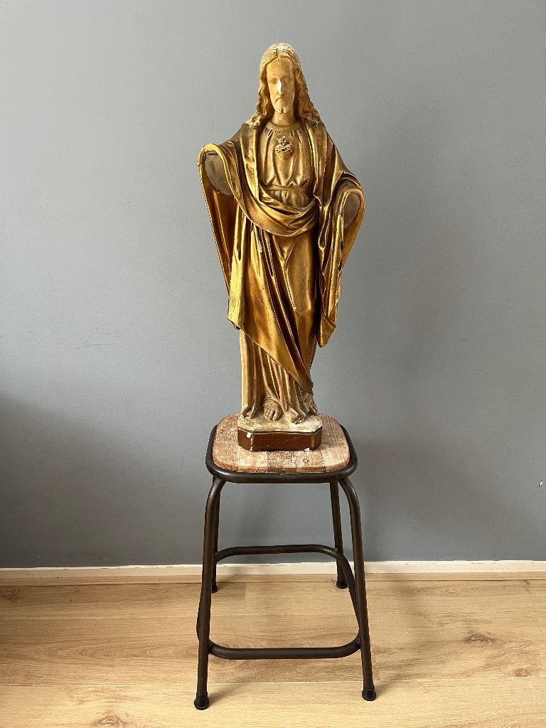 Gipsen Jezus beeld, Ophalen