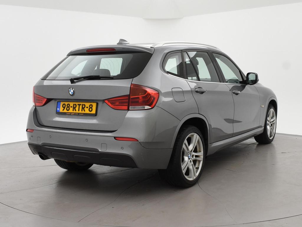 BMW X1 sDrive18i AUT. M-SPORT + LEDER SPORTINTERIEUR | HARMA, Auto's, Euro 5, Achterwielaandrijving, Zwart, 4 cilinders